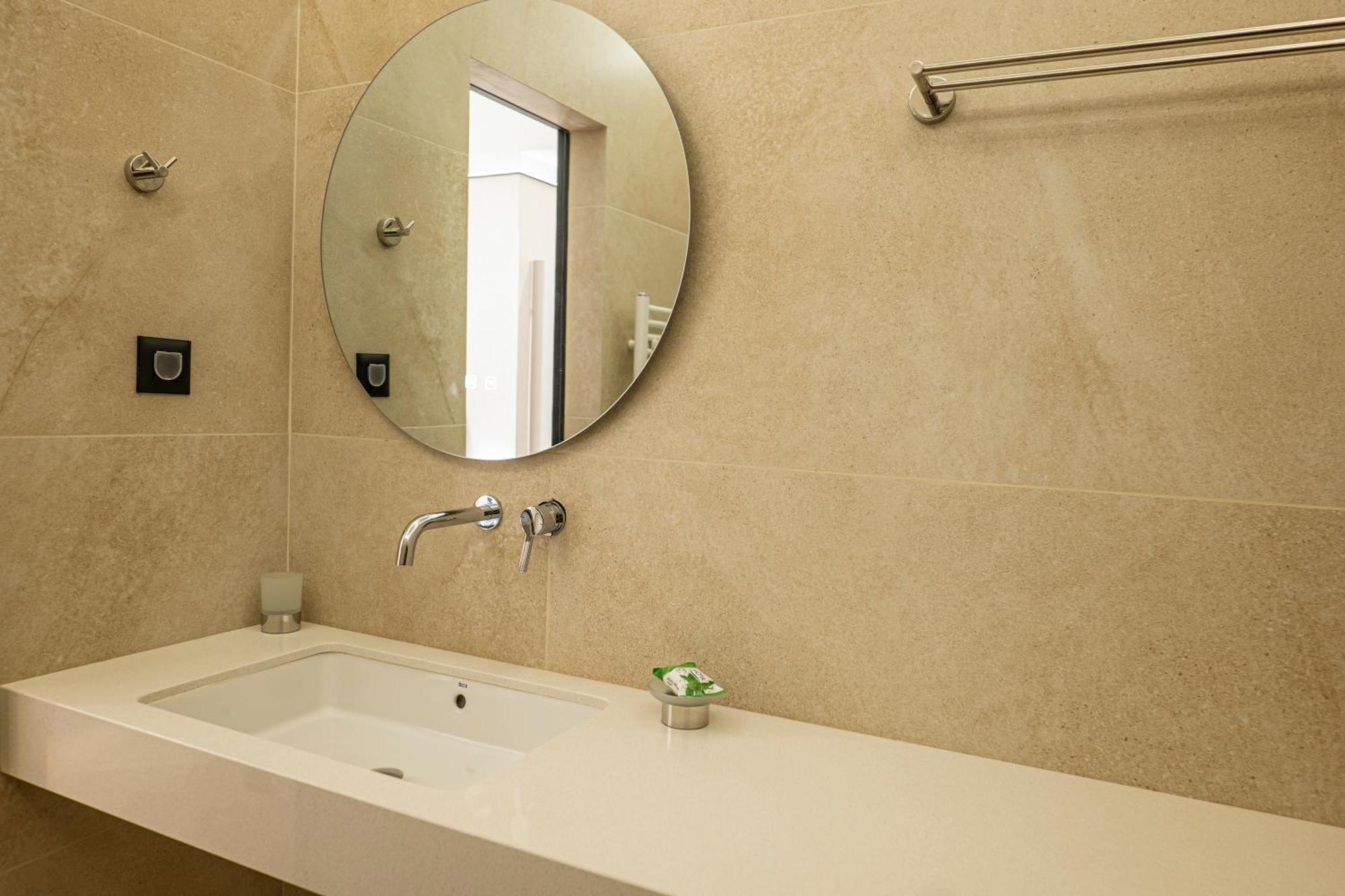 M Star Rooms, Private Parking, Sofia Top Center Exterior foto